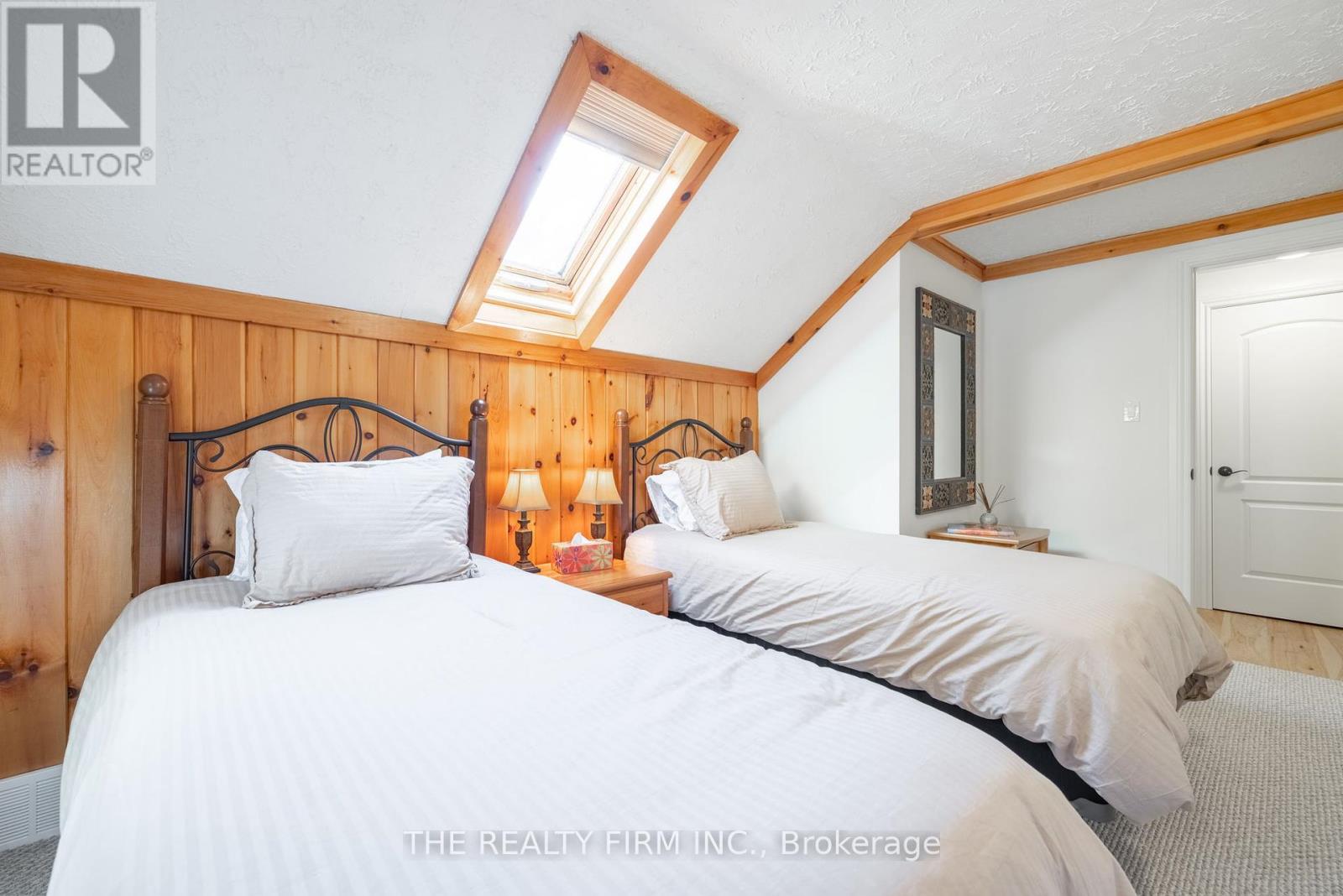 2294 Harris Road, Thames Centre, Ontario  N0L 1G5 - Photo 37 - X12050064