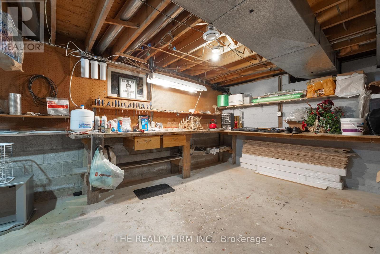 2294 Harris Road, Thames Centre, Ontario  N0L 1G5 - Photo 47 - X12050064
