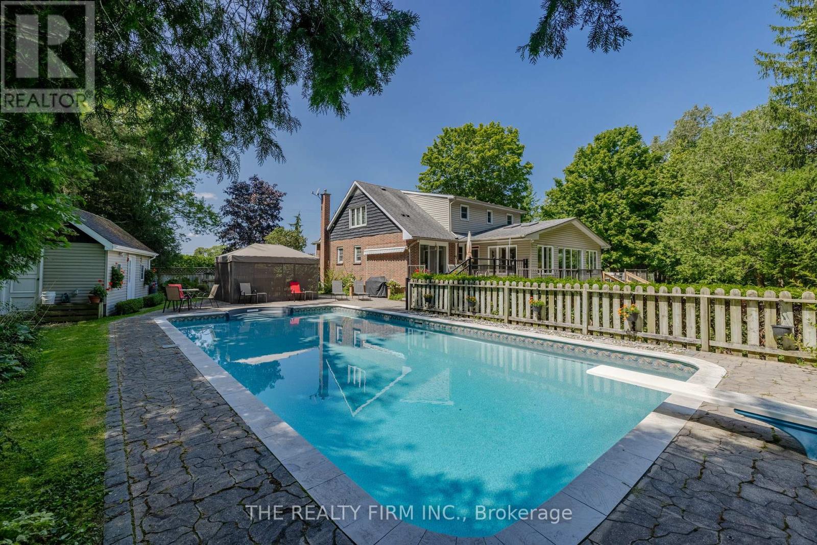 2294 Harris Road, Thames Centre, Ontario  N0L 1G5 - Photo 7 - X12050064