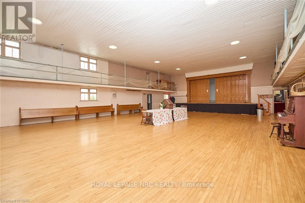 366 Ridge Road N, Fort Erie, Ontario  L0S 1N0 - Photo 14 - X12050070