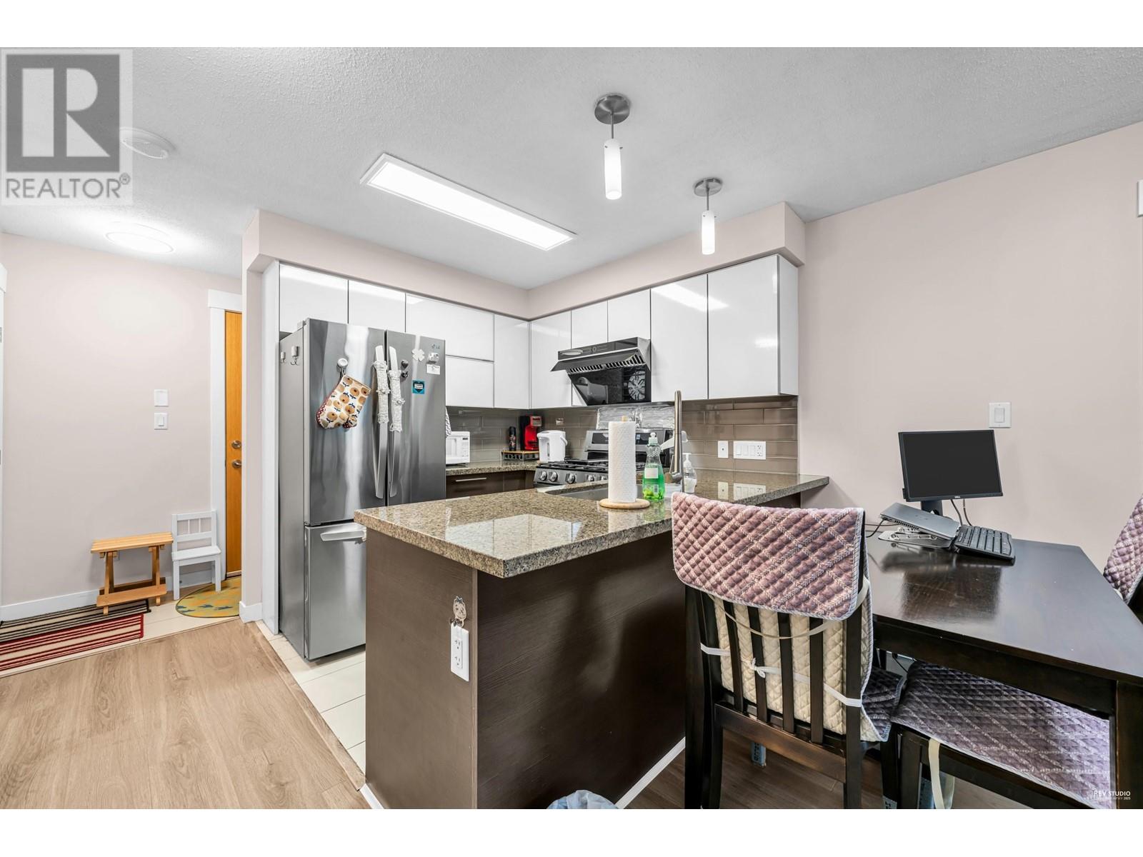 509 6733 Buswell Street, Richmond, British Columbia  V6Y 0E3 - Photo 3 - R2981604