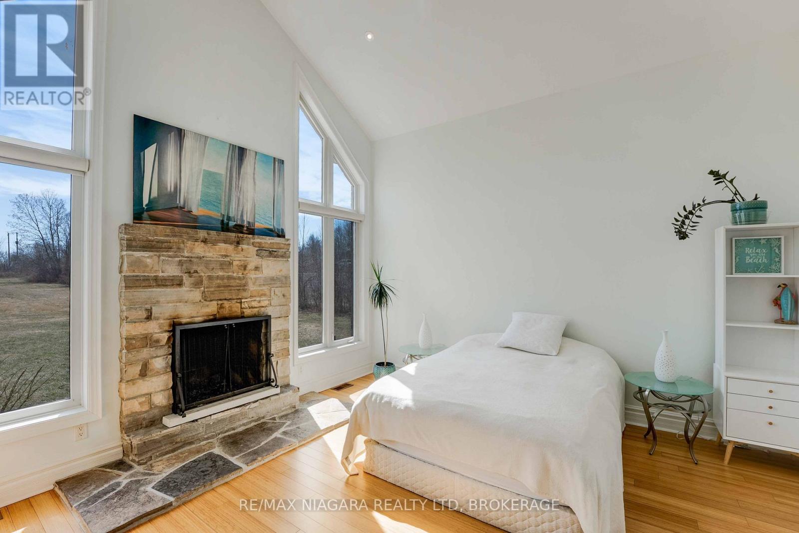 9559 Lincoln Street, Niagara Falls (Schisler), Ontario  L3B 5N7 - Photo 19 - X12050077