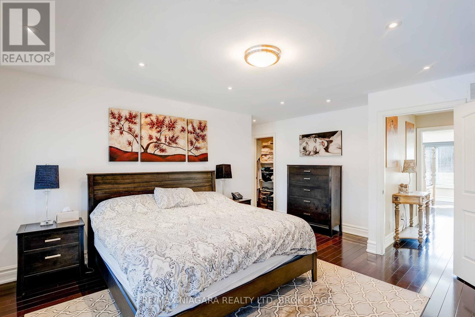 9559 Lincoln Street, Niagara Falls (Schisler), Ontario  L3B 5N7 - Photo 40 - X12050077