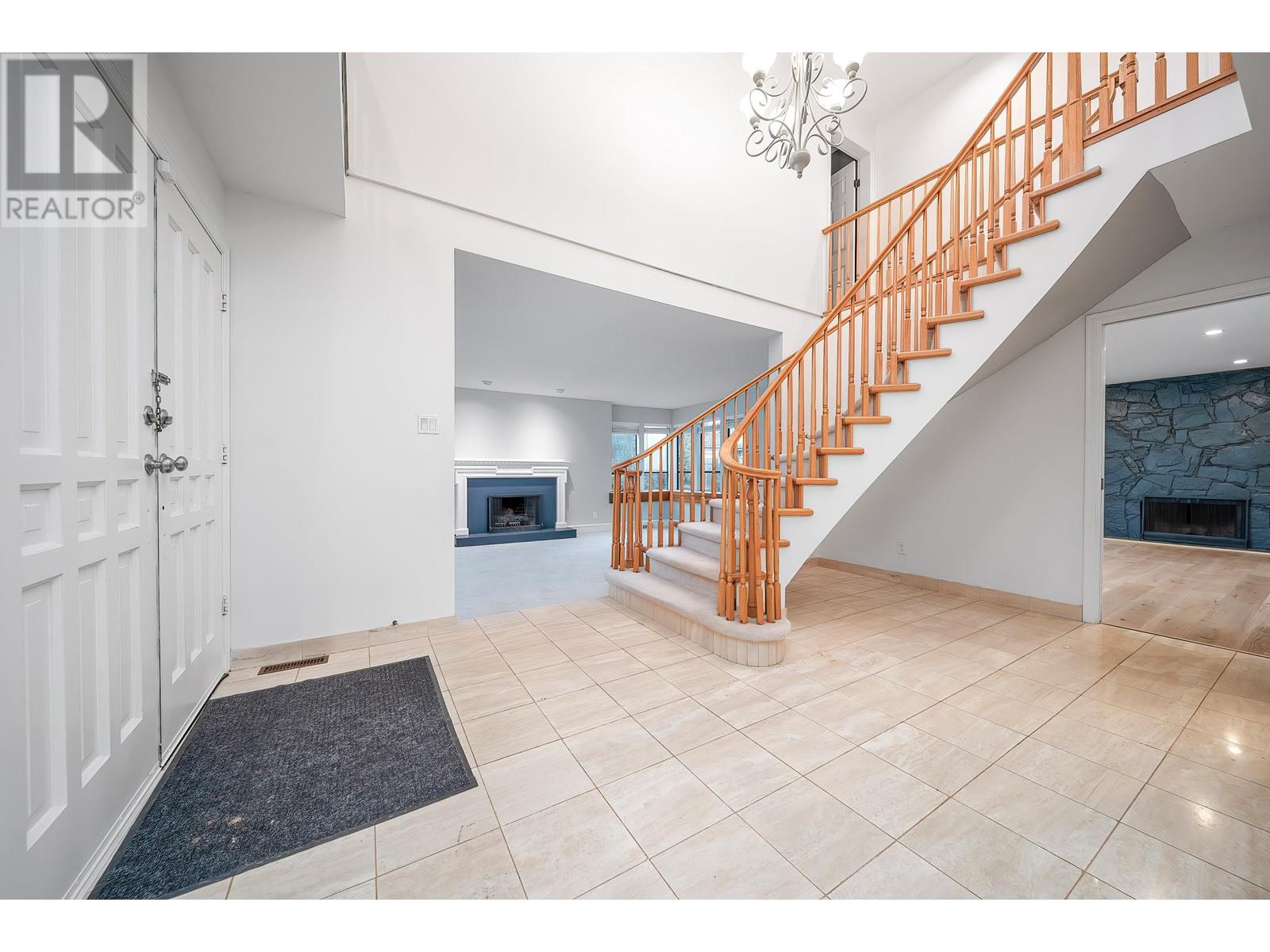 5071 Jaskow Drive, Richmond, British Columbia  V7E 5H8 - Photo 4 - R2978746