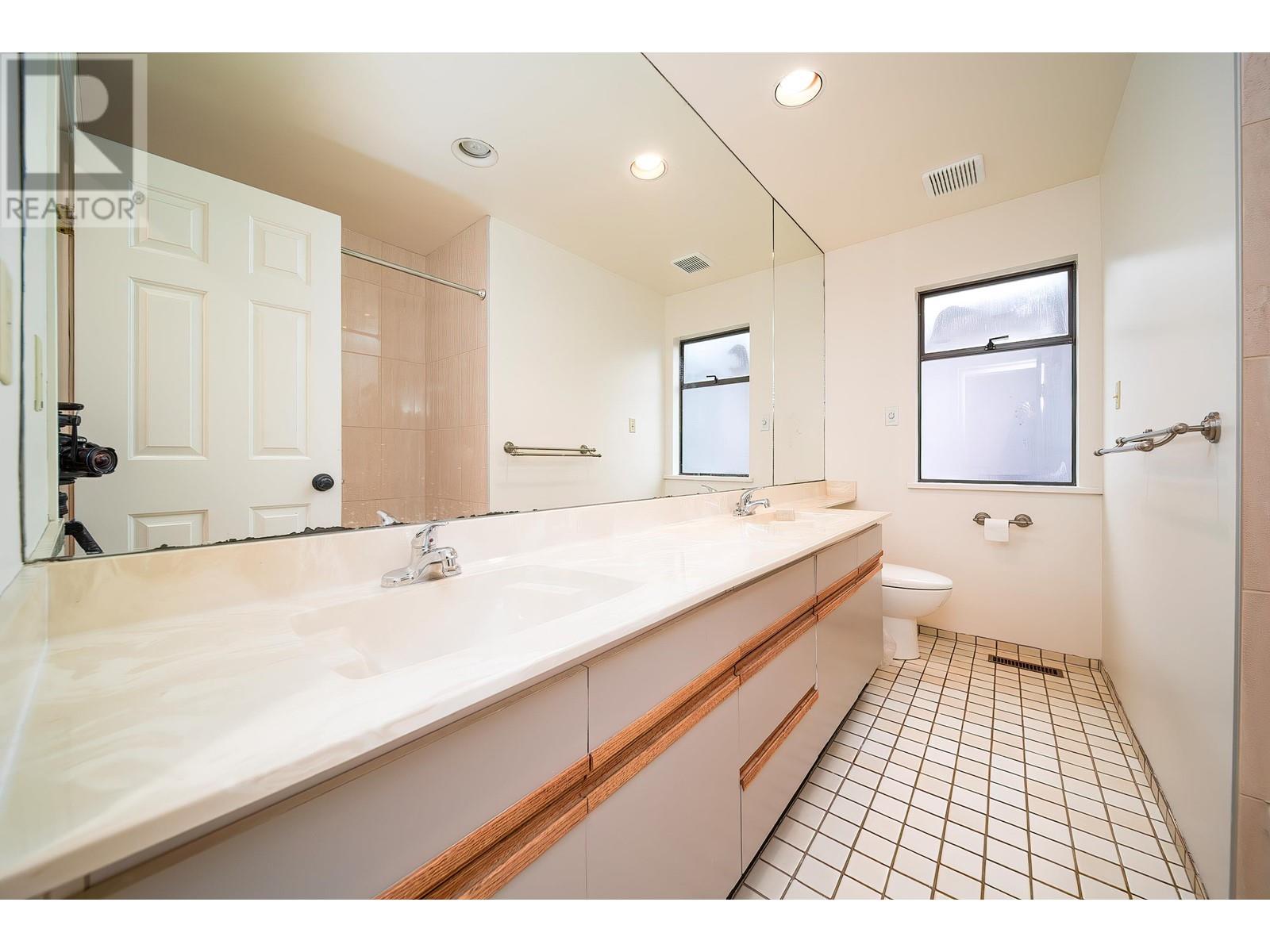 5071 Jaskow Drive, Richmond, British Columbia  V7E 5H8 - Photo 27 - R2978746