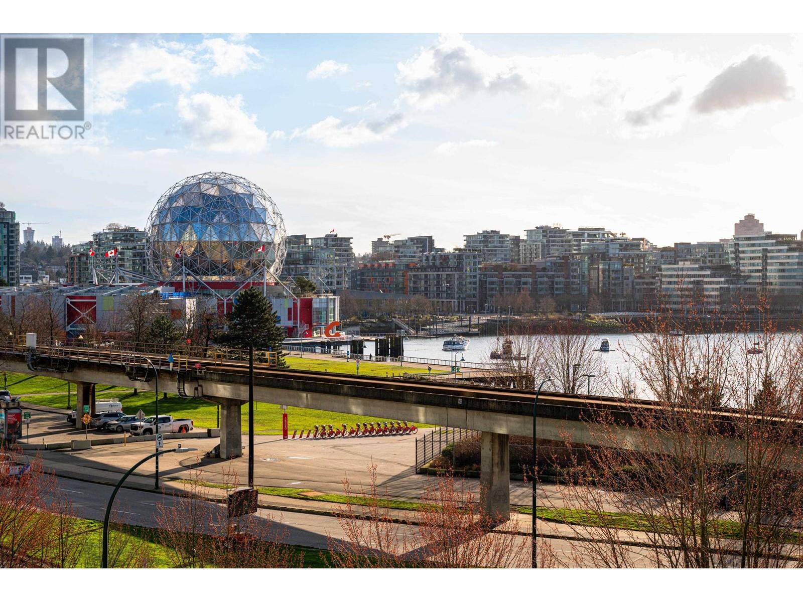 Listing Picture 23 of 33 : 508 125 MILROSS AVENUE, Vancouver / 溫哥華 - 魯藝地產 Yvonne Lu Group - MLS Medallion Club Member