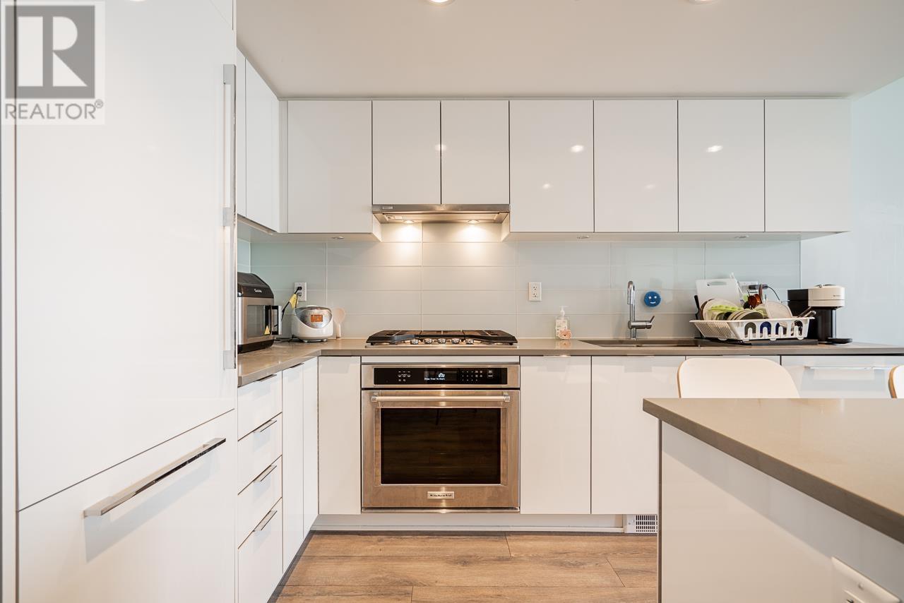 710 2388 Madison Avenue, Burnaby, British Columbia  V5C 0K8 - Photo 2 - R2981376