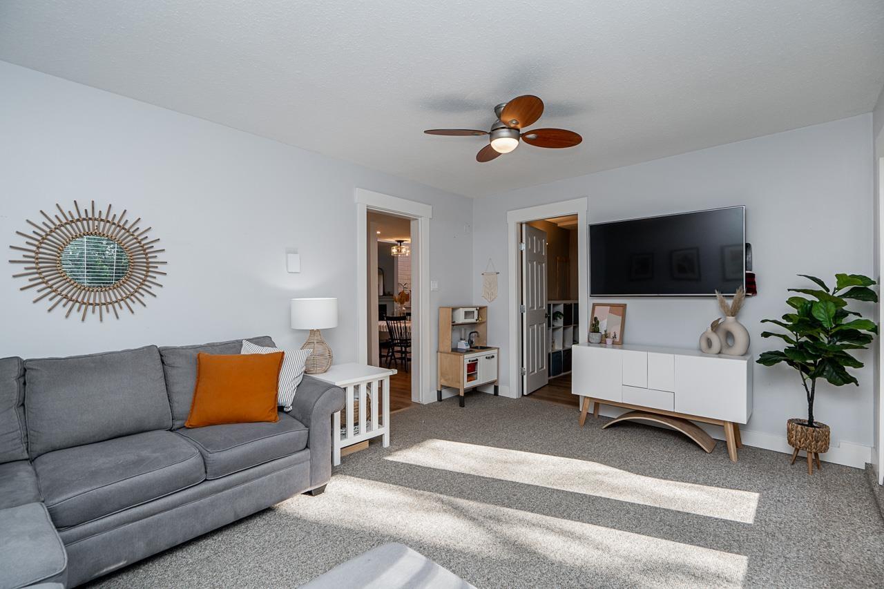 19422 61 Avenue, Surrey, British Columbia  V3S 7L3 - Photo 13 - R2977356