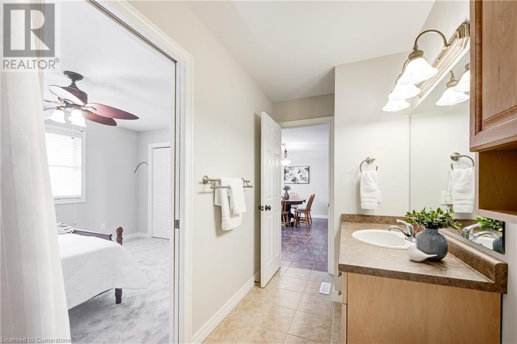 Photo 14 of 42 for 4 Hickory Lane