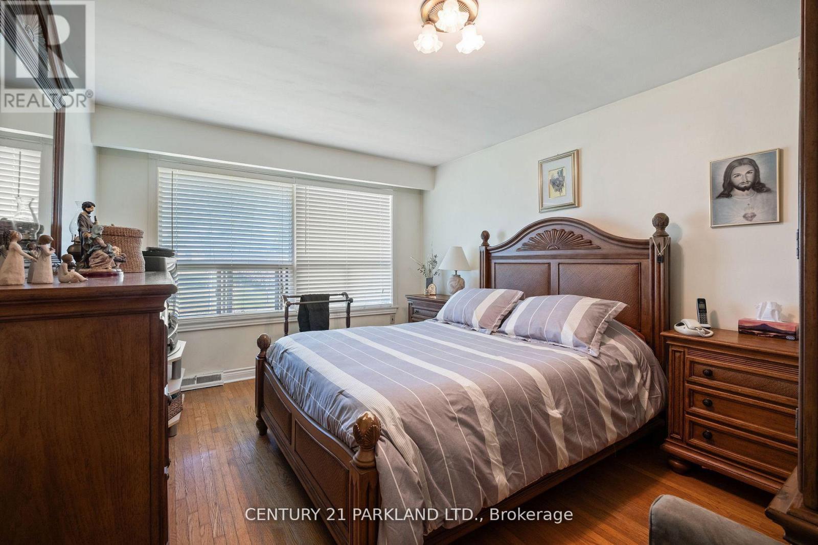 14420 Jane Street, King, Ontario  L7B 1A3 - Photo 16 - N12050128