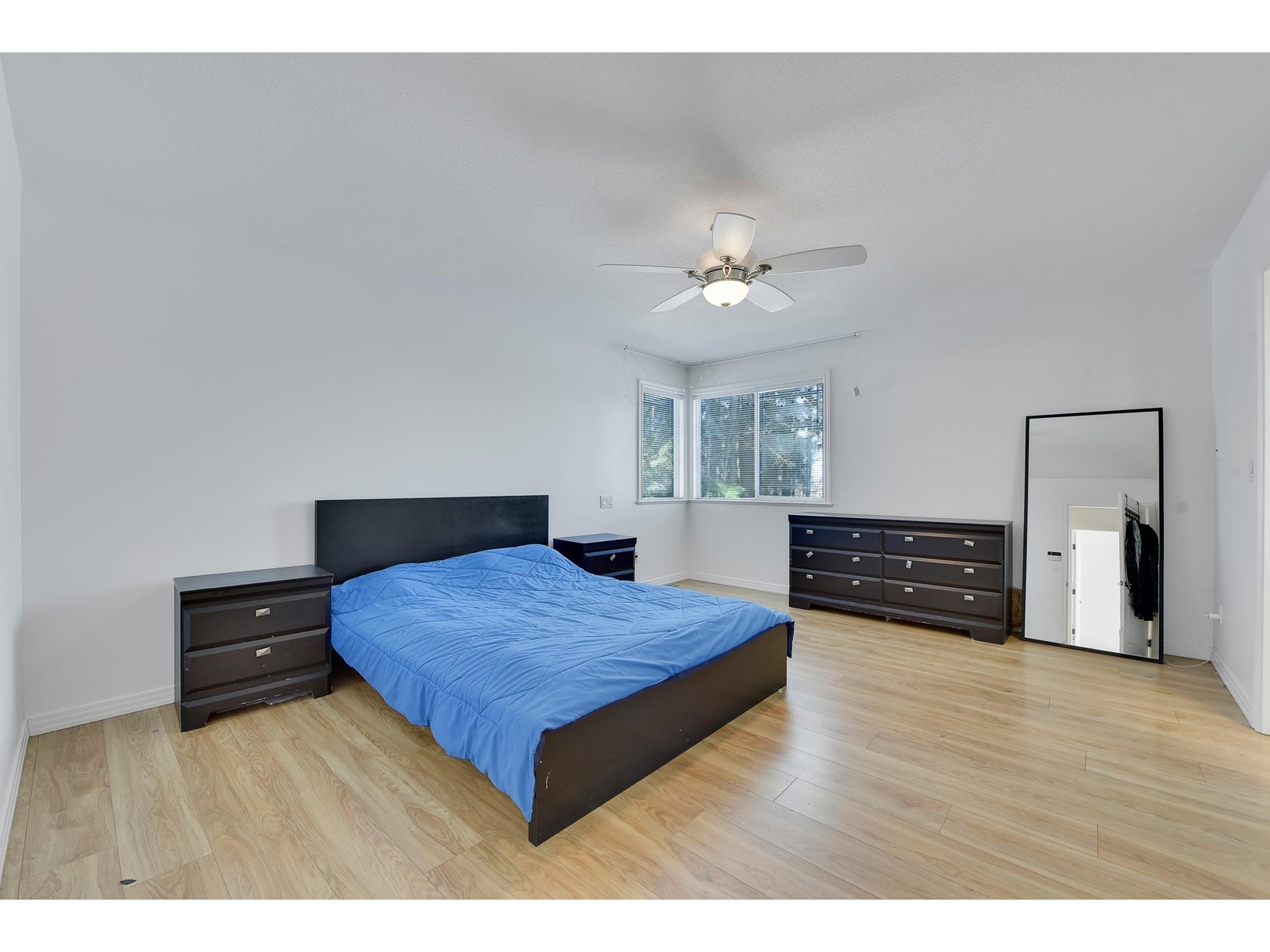 20232 3 Avenue, Langley, British Columbia  V2Z 1V8 - Photo 14 - R2971094