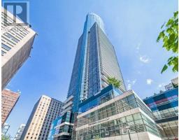 2016 - 386 YONGE STREET, Toronto, Ontario