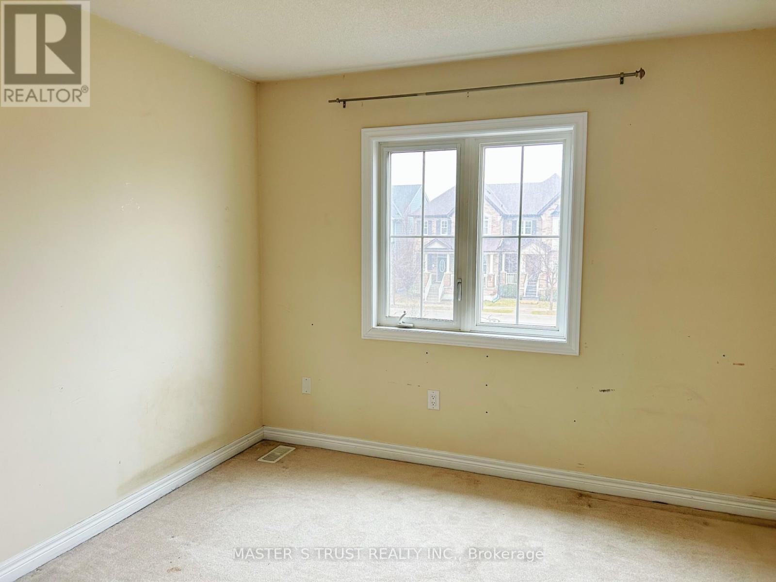 Property at 271 RIVERLANDS AVENUE image 5