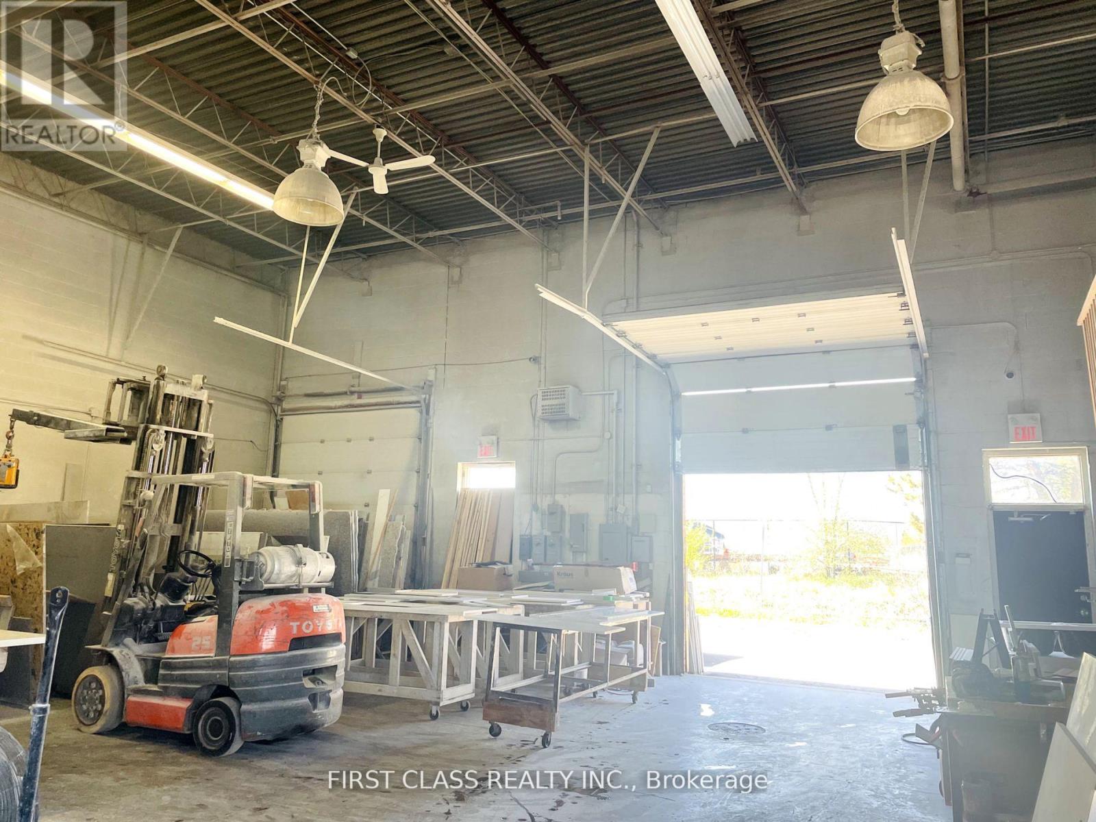 1 - 67 Ward Road, Brampton (Gore Industrial North), Ontario  L6S 6A4 - Photo 10 - W12050148