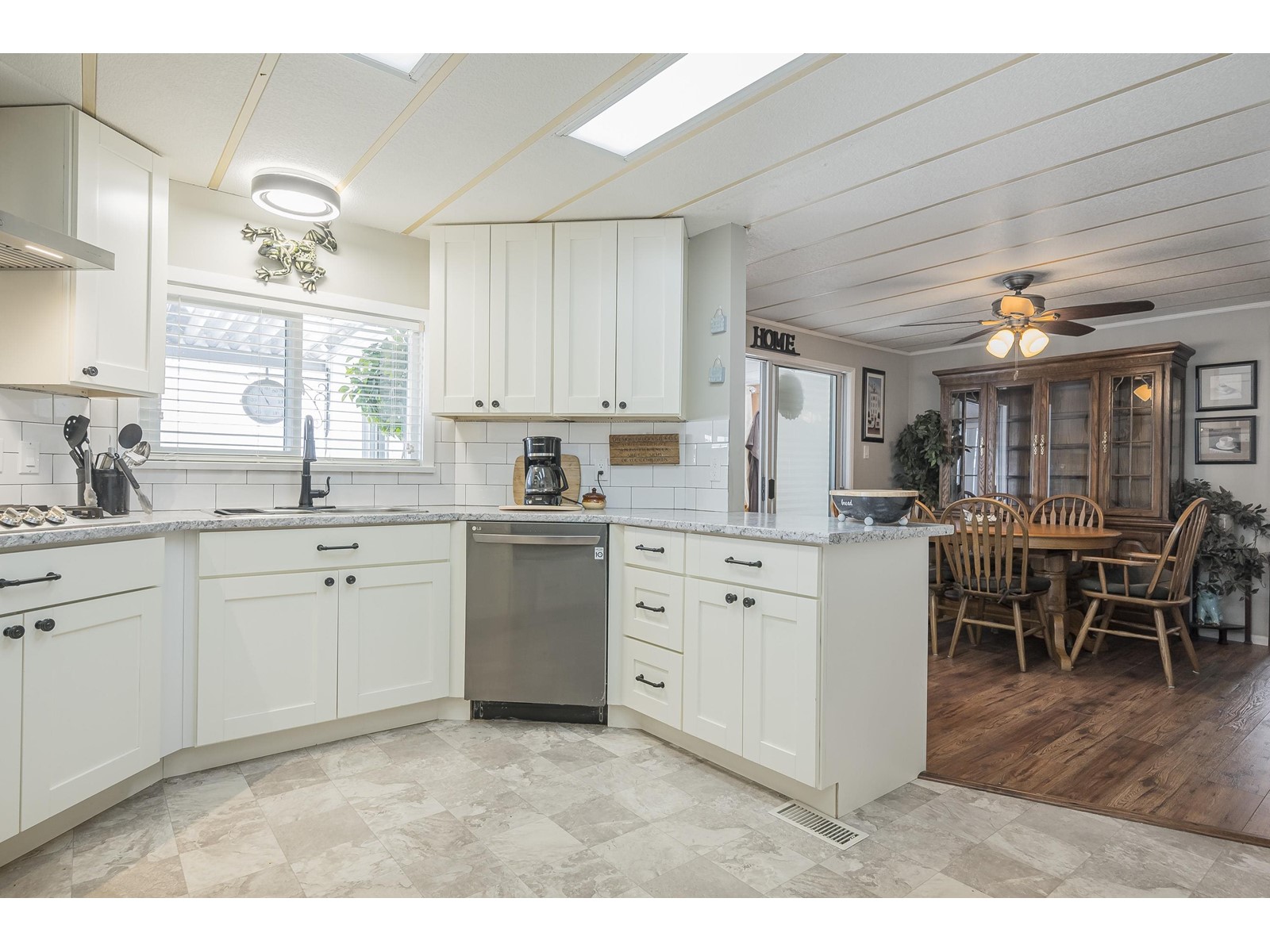 141 27111 0 Avenue, Langley, British Columbia  V4W 2T3 - Photo 11 - R2965003