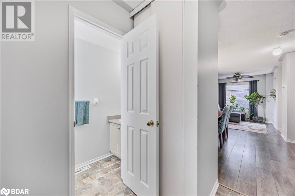 54 Gadwall Avenue, Barrie, Ontario  L4N 8X5 - Photo 5 - 40707567