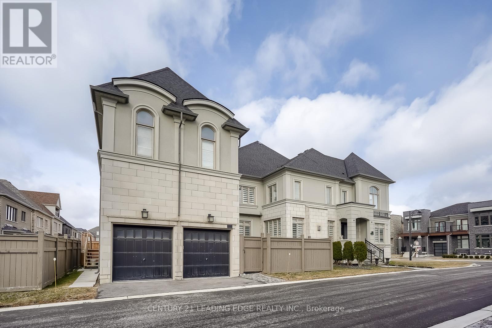 Property at 18 CALLISTO LANE E image 2