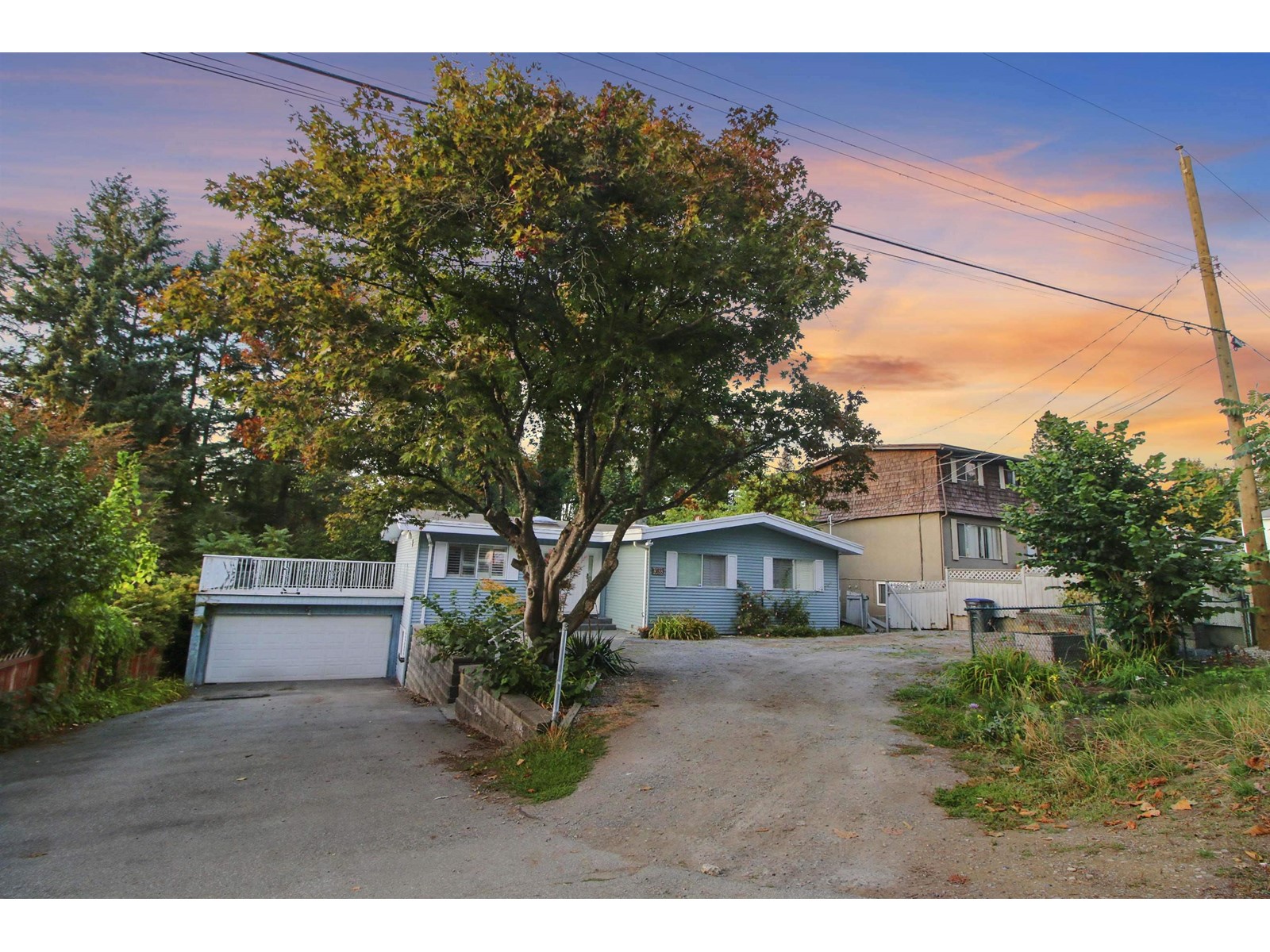 Property at 13833 114 AVENUE image 1