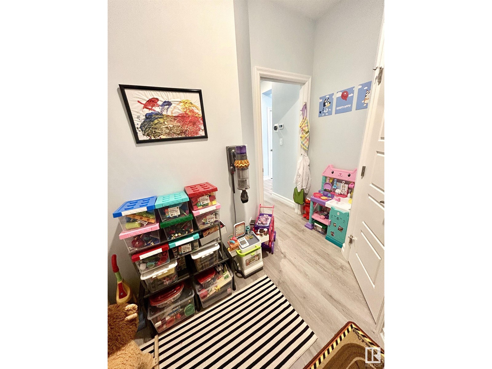 Property at 6525 57 AV image 3