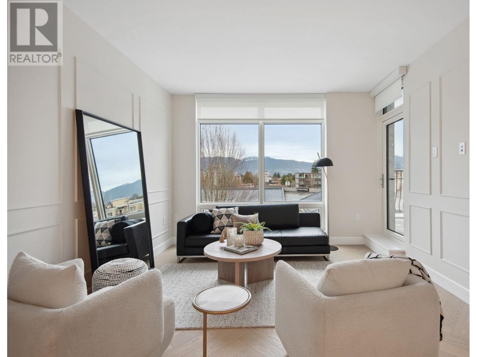 310 3668 W 10TH AVENUE, vancouver, British Columbia