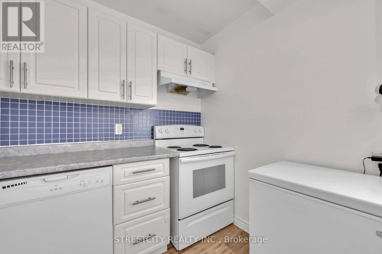Property at 8 - 253 TAYLOR STREET image 4