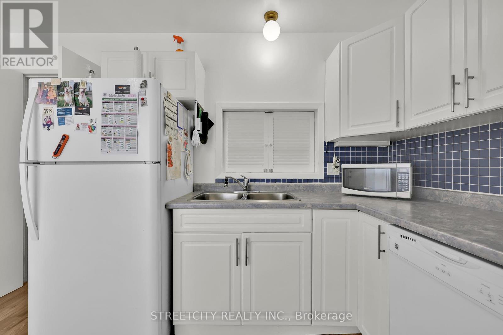 Property at 8 - 253 TAYLOR STREET image 5