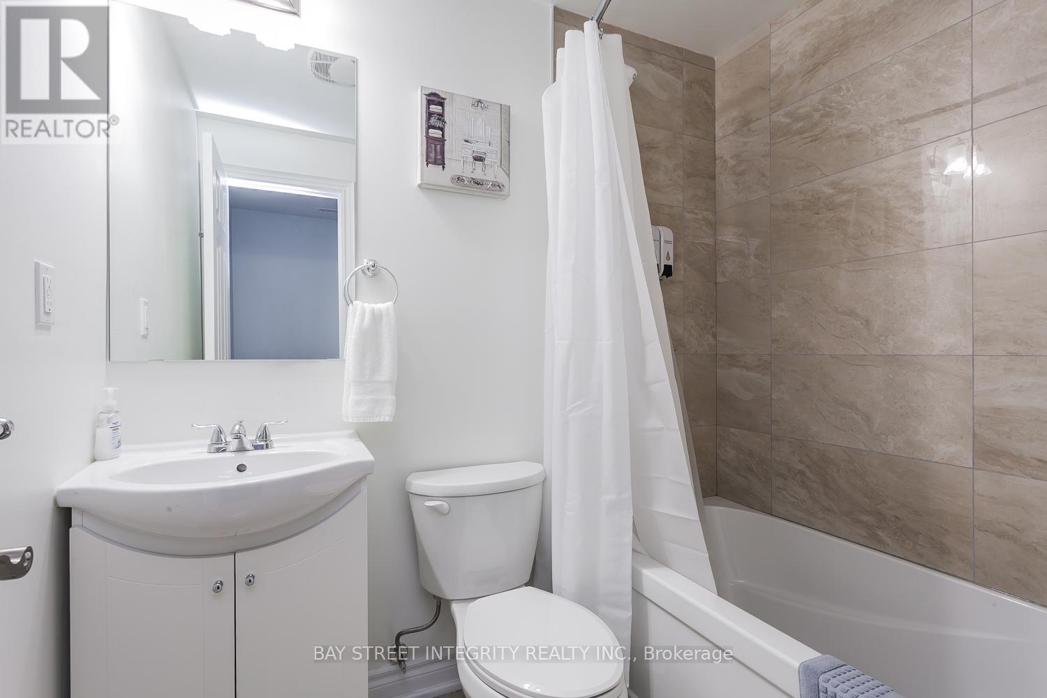 77 Homewood Avenue, Toronto (Cabbagetown-South St. James Town), Ontario  M4Y 2K1 - Photo 12 - C12050175
