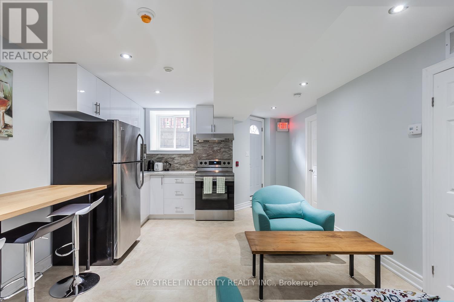 77 Homewood Avenue, Toronto (Cabbagetown-South St. James Town), Ontario  M4Y 2K1 - Photo 4 - C12050175