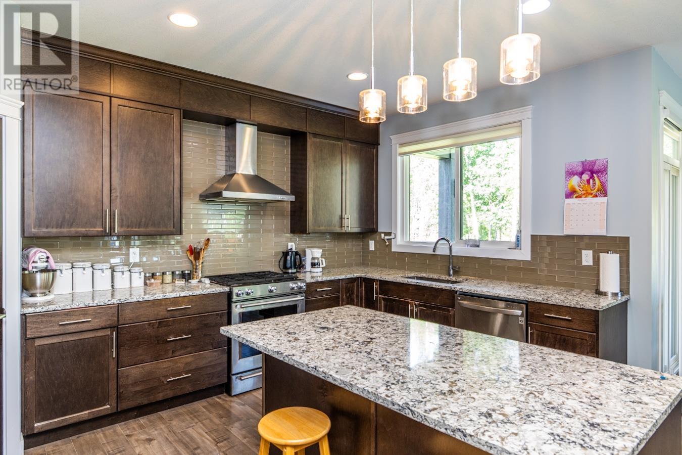 Property at 3826 BARNES DRIVE image 5
