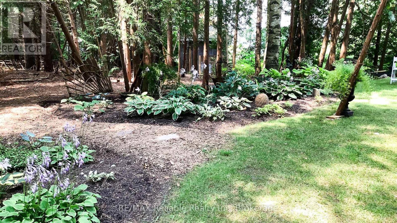 38 Cameron Street, Bluewater, Ontario  N0M 1G0 - Photo 41 - X12050216