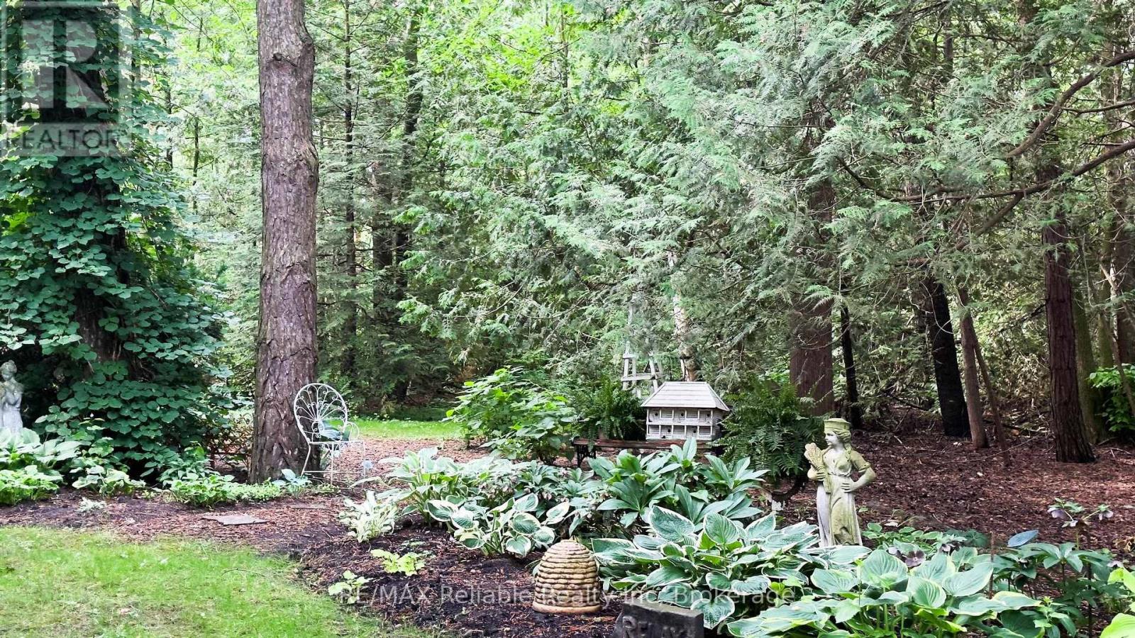 38 Cameron Street, Bluewater, Ontario  N0M 1G0 - Photo 43 - X12050216