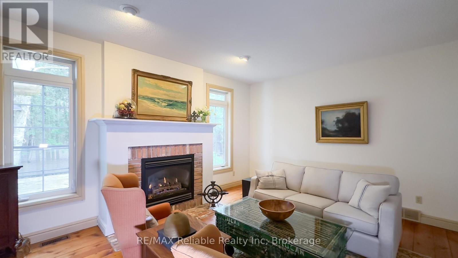 38 Cameron Street, Bluewater, Ontario  N0M 1G0 - Photo 8 - X12050216