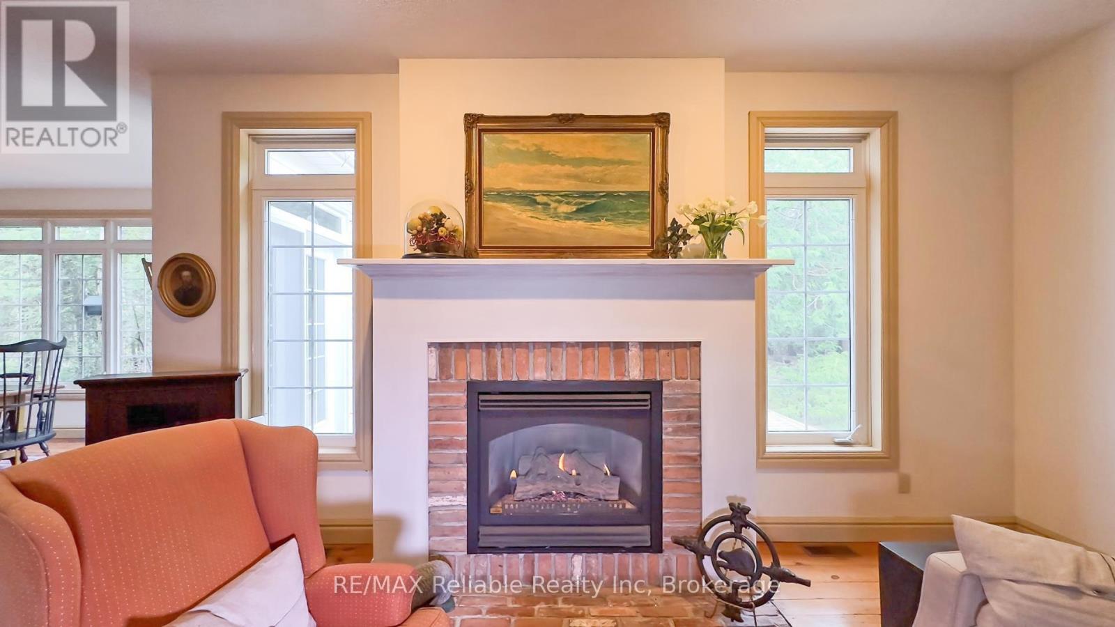 38 Cameron Street, Bluewater, Ontario  N0M 1G0 - Photo 9 - X12050216