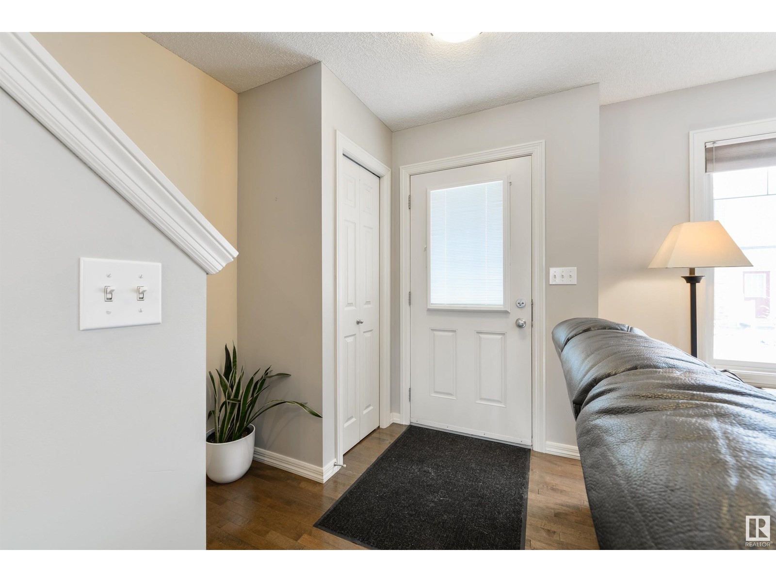 Property at #102 655 TAMARACK RD NW image 2