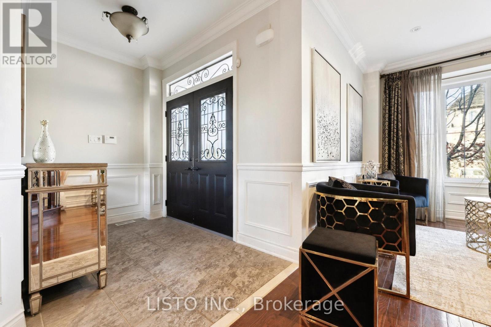 Property at 24 PORTELLI CRESCENT image 3