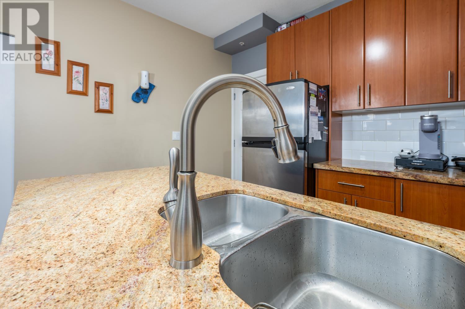 104 5211 Irmin Street, Burnaby, British Columbia  V5J 0C9 - Photo 14 - R2982340