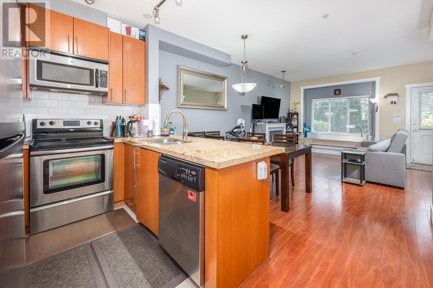 104 5211 Irmin Street, Burnaby, British Columbia  V5J 0C9 - Photo 15 - R2982340