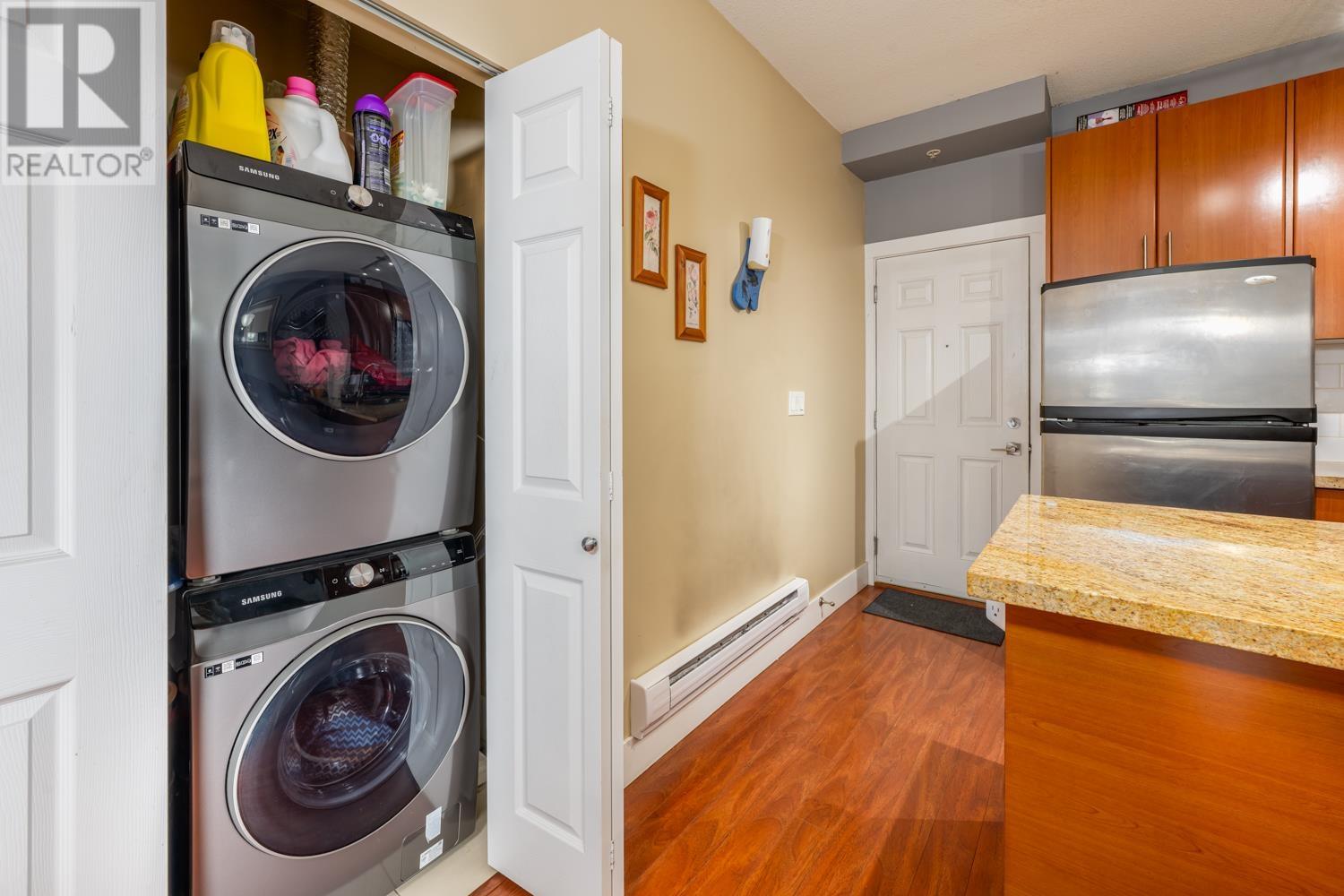 104 5211 Irmin Street, Burnaby, British Columbia  V5J 0C9 - Photo 11 - R2982340