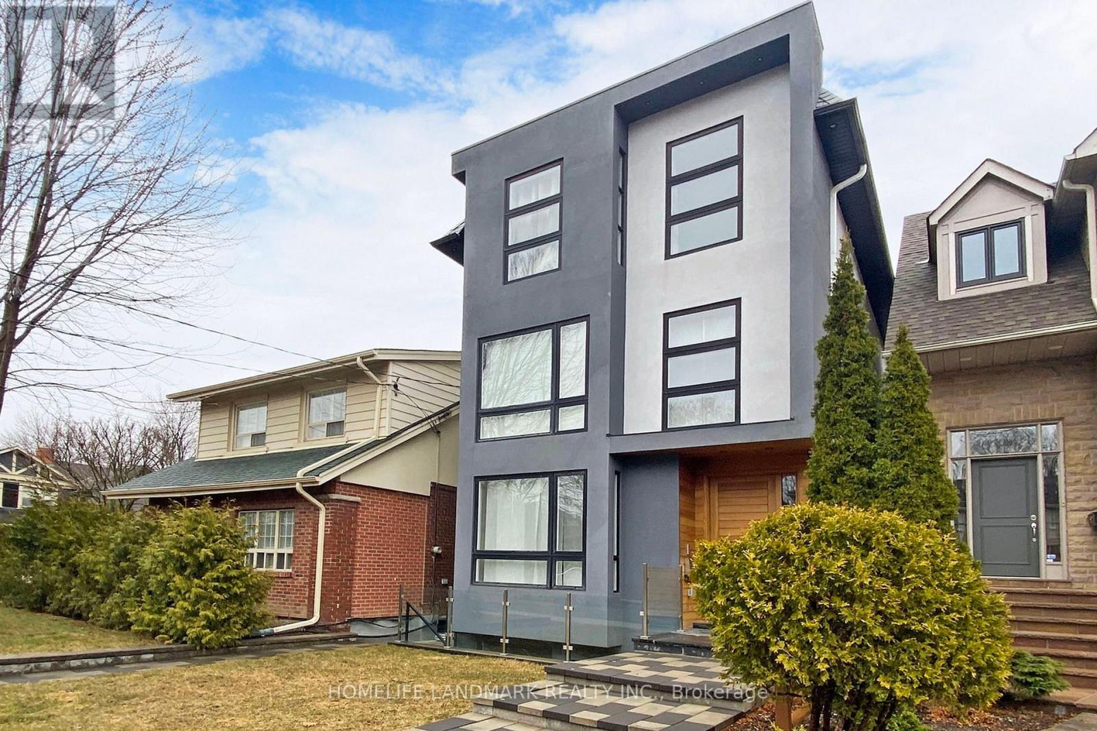 Property at 301 JEDBURGH ROAD image 2