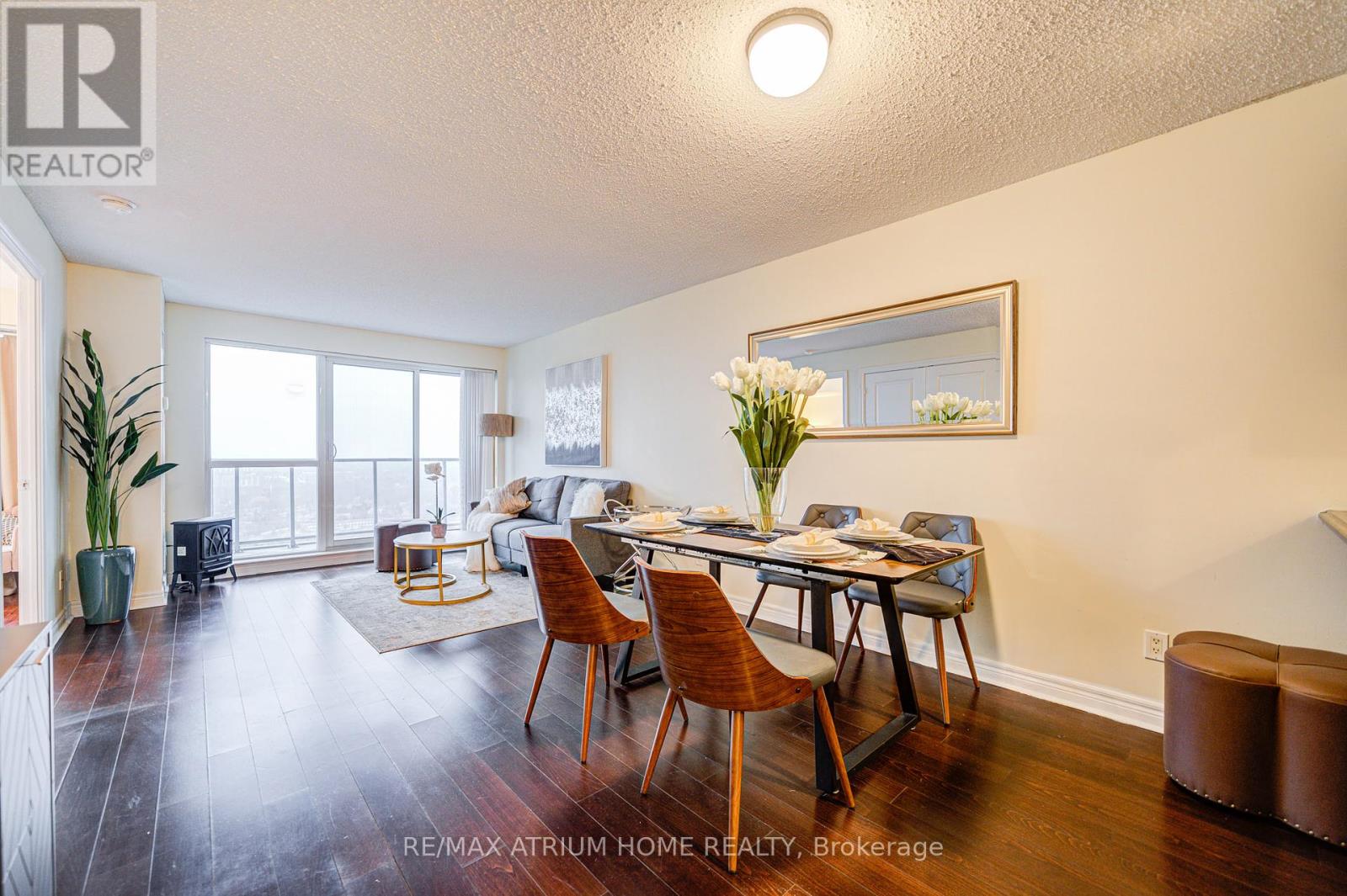 Property at 3011 - 50 TOWN CENTRE COURT image 1