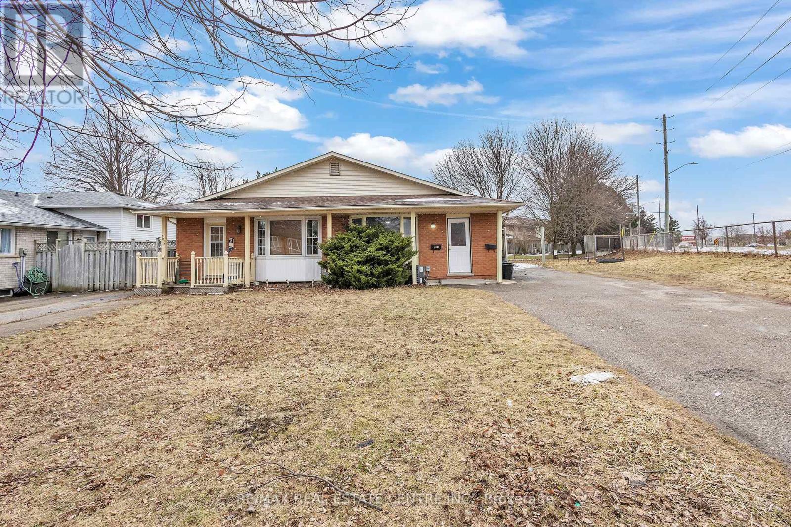 B - 501 Kingscourt Drive, Waterloo, Ontario  N2K 2X9 - Photo 10 - X12050232