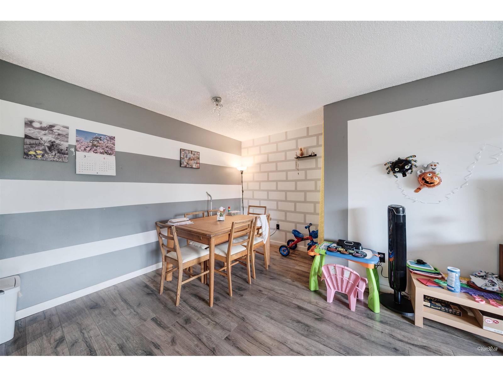 201 14925 100 Avenue, Surrey, British Columbia  V3R 1J6 - Photo 10 - R2982815