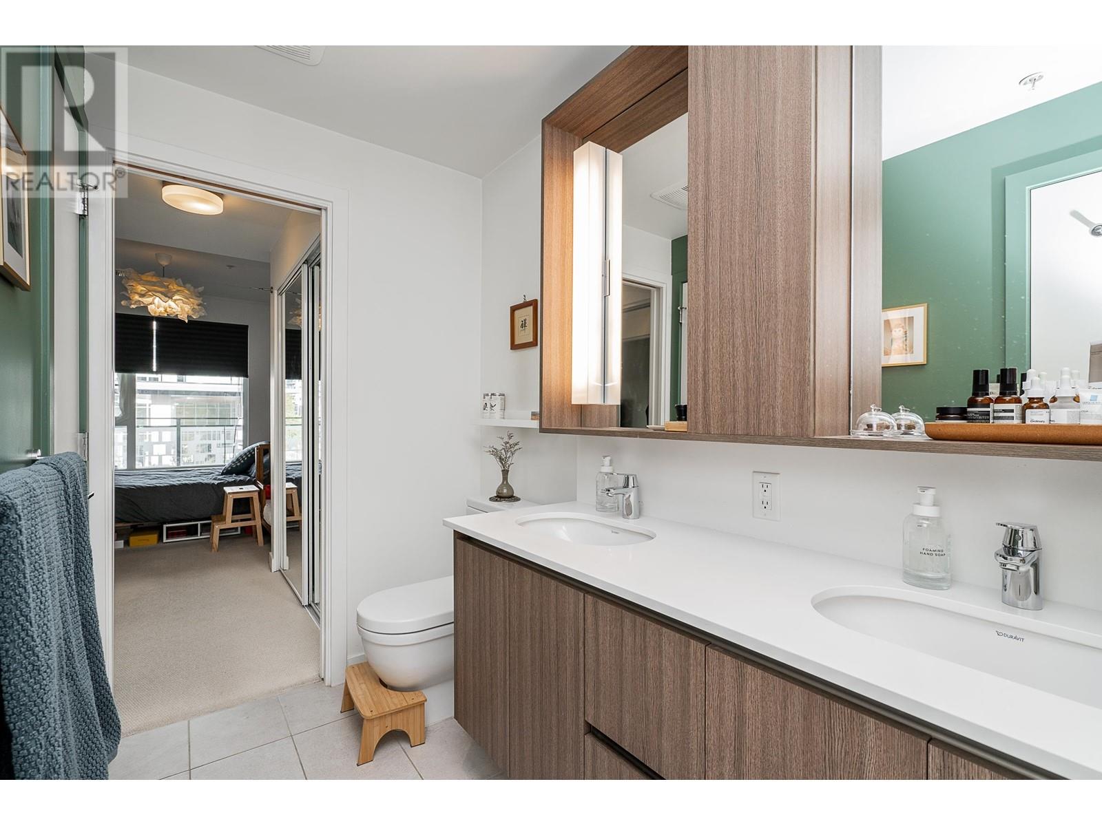 310 516 Foster Avenue, Coquitlam, British Columbia  V3J 0H8 - Photo 16 - R2976914