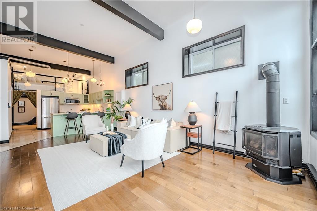 Property at 76B CARDIGAN Street image 5