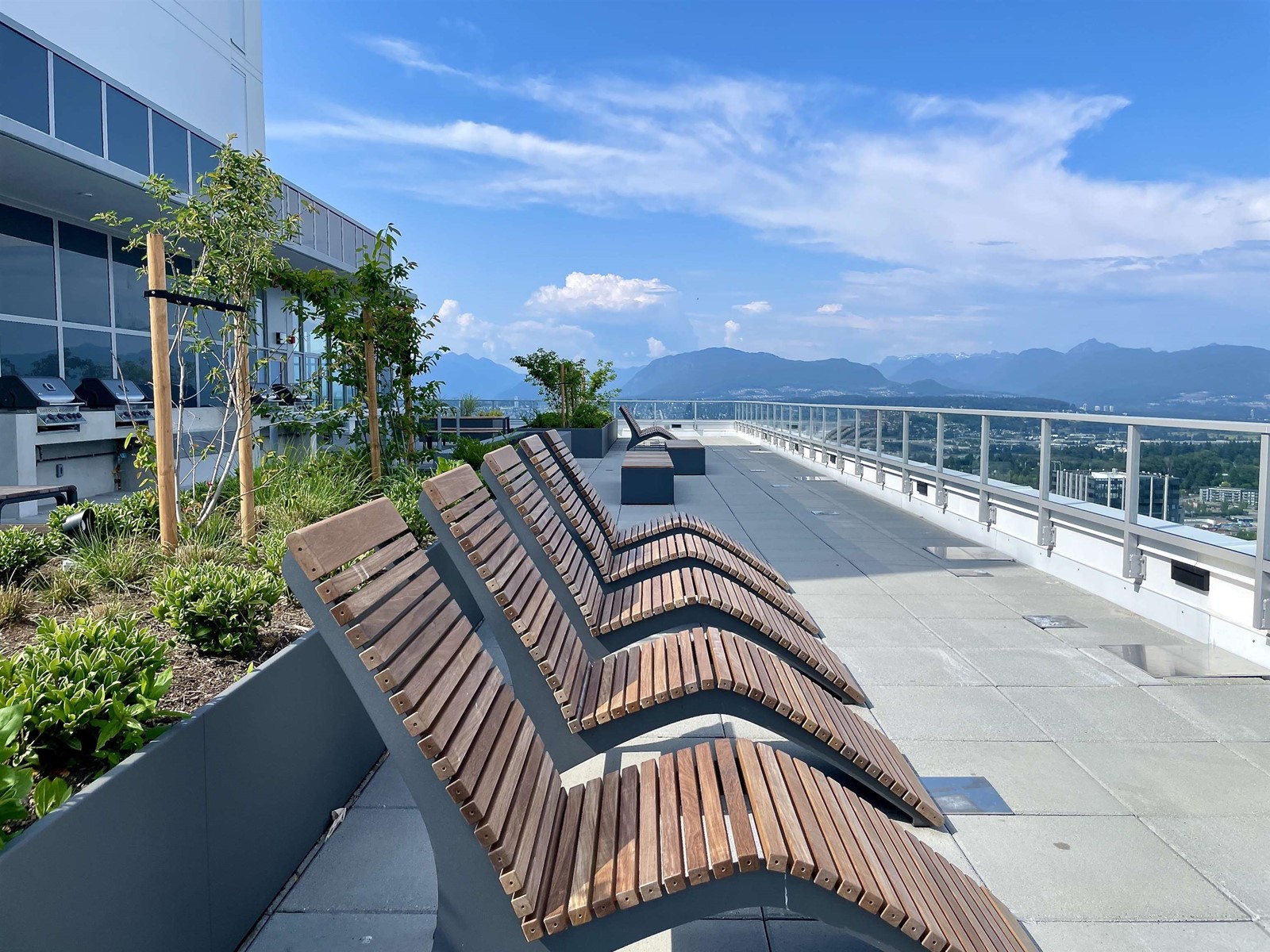 3706 13350 Central Avenue, Surrey, British Columbia  V3T 0S1 - Photo 3 - R2982886