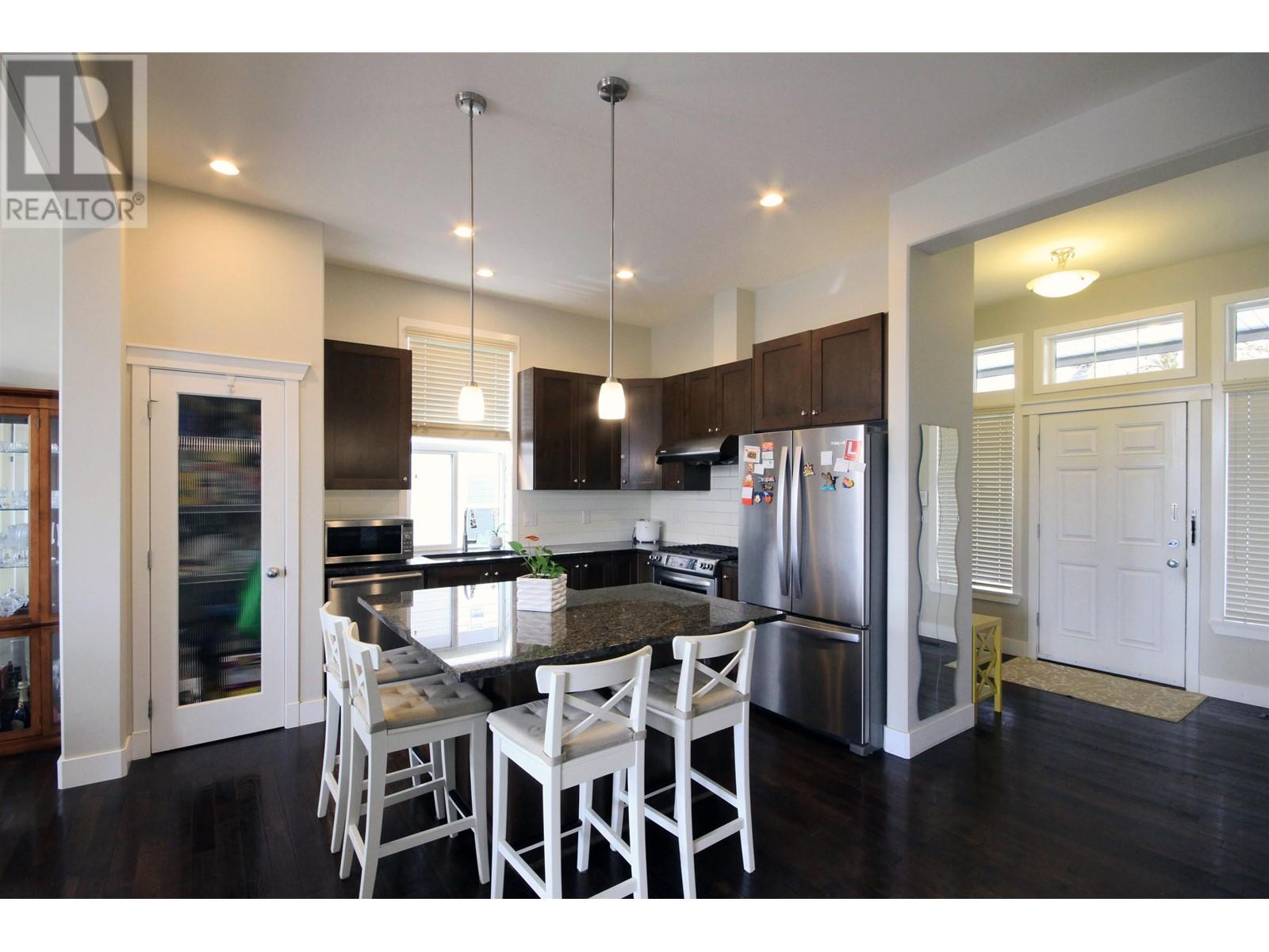 3470 Galloway Avenue, Coquitlam, British Columbia  V3E 0H7 - Photo 13 - R2978001