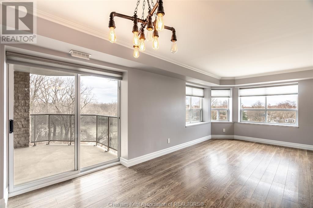 10 Van Allen Avenue Unit# 604, Chatham, Ontario  N7L 5K1 - Photo 3 - 25007025