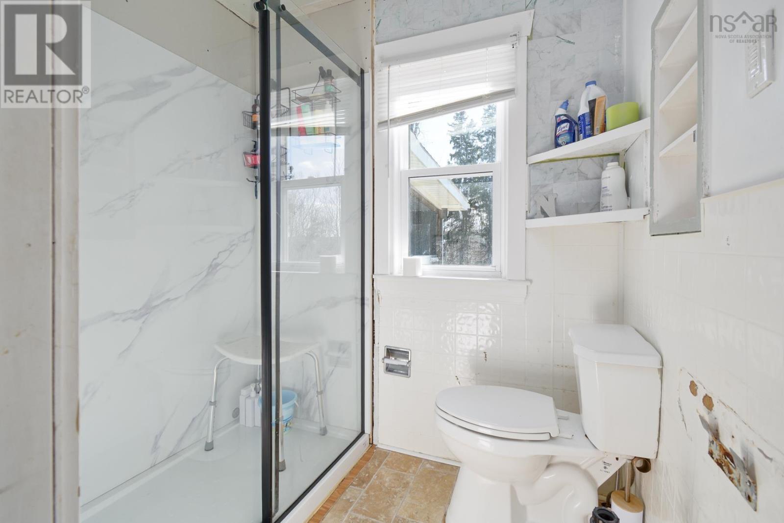 110 Macrae Avenue, Sydney River, Nova Scotia  B1S 1M2 - Photo 20 - 202506201