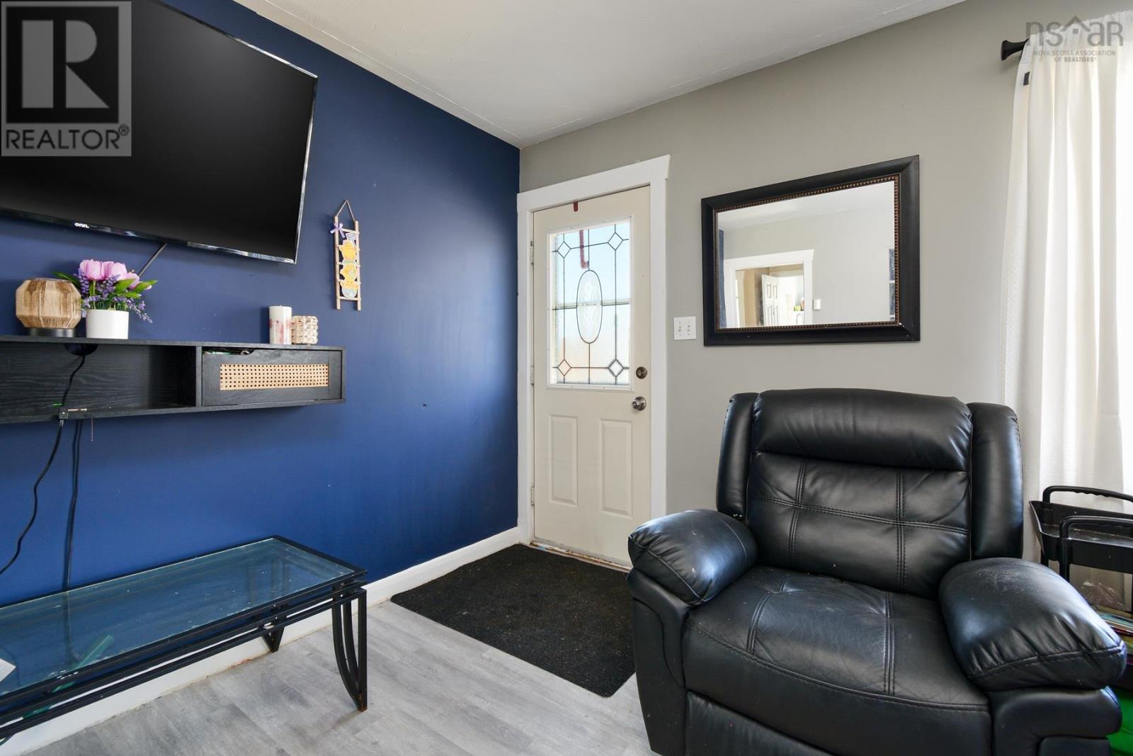 110 Macrae Avenue, Sydney River, Nova Scotia  B1S 1M2 - Photo 7 - 202506201