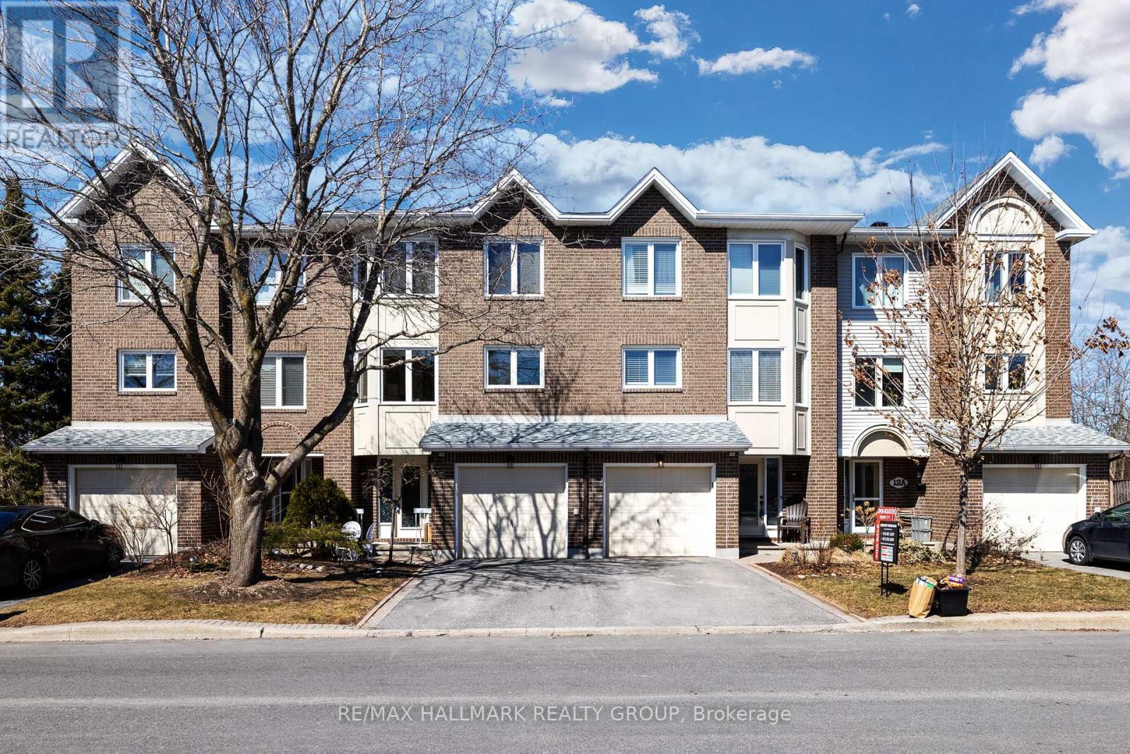 Property at 12C MAPLE RIDGE CRESCENT image 2